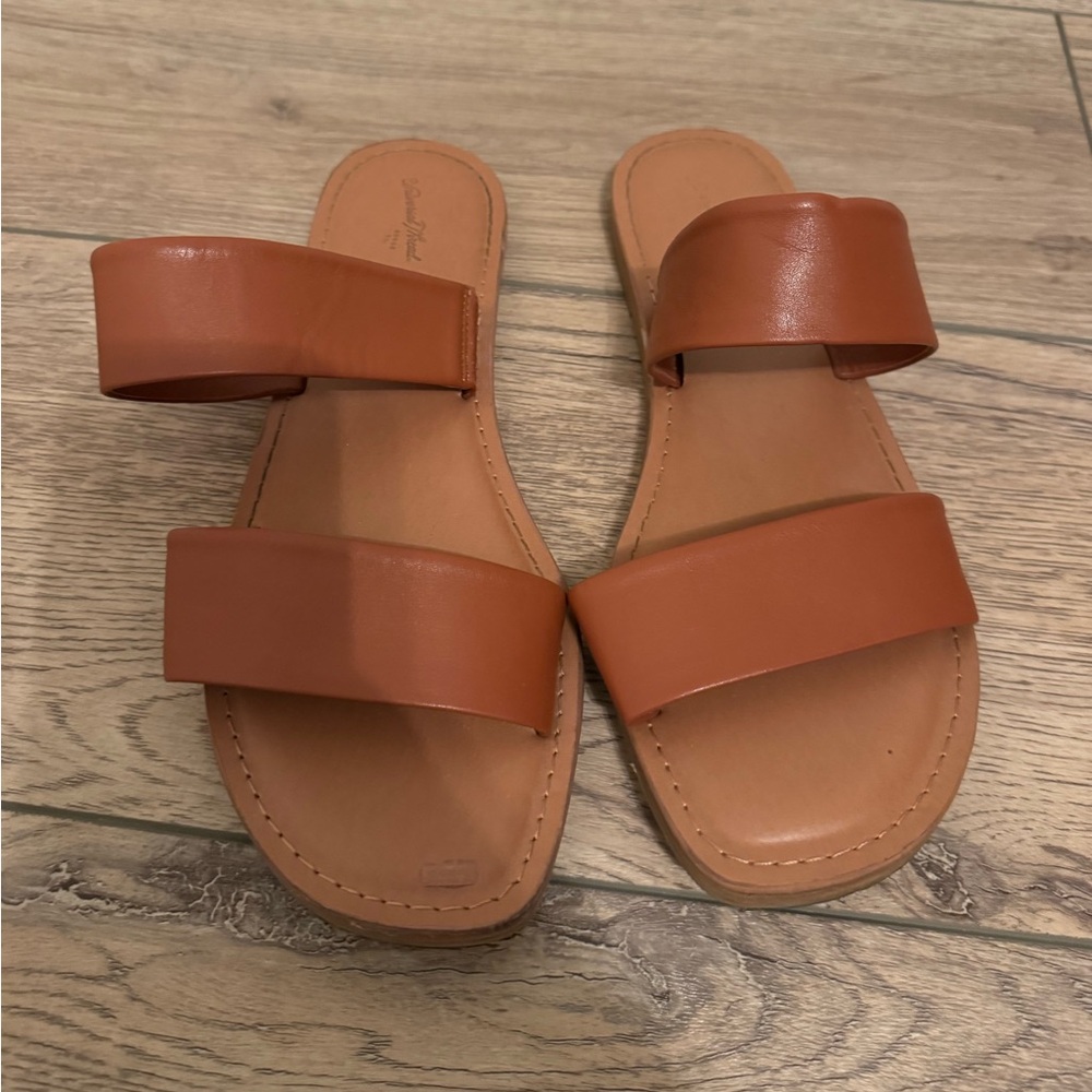 Universal Thread Brown Sandals - image 3